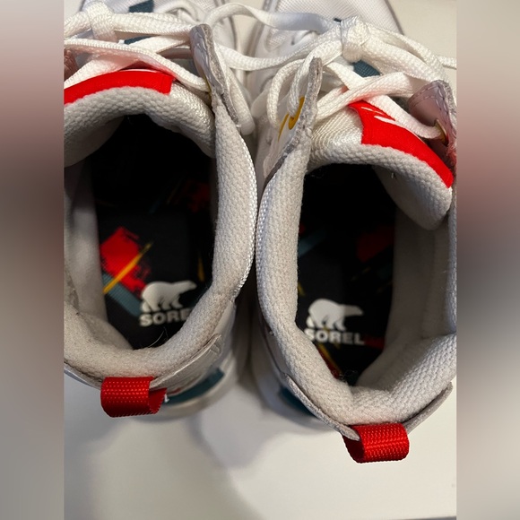 Sorel explorer II mid top waterproof sneaker sz 8.5 - Picture 6 of 9